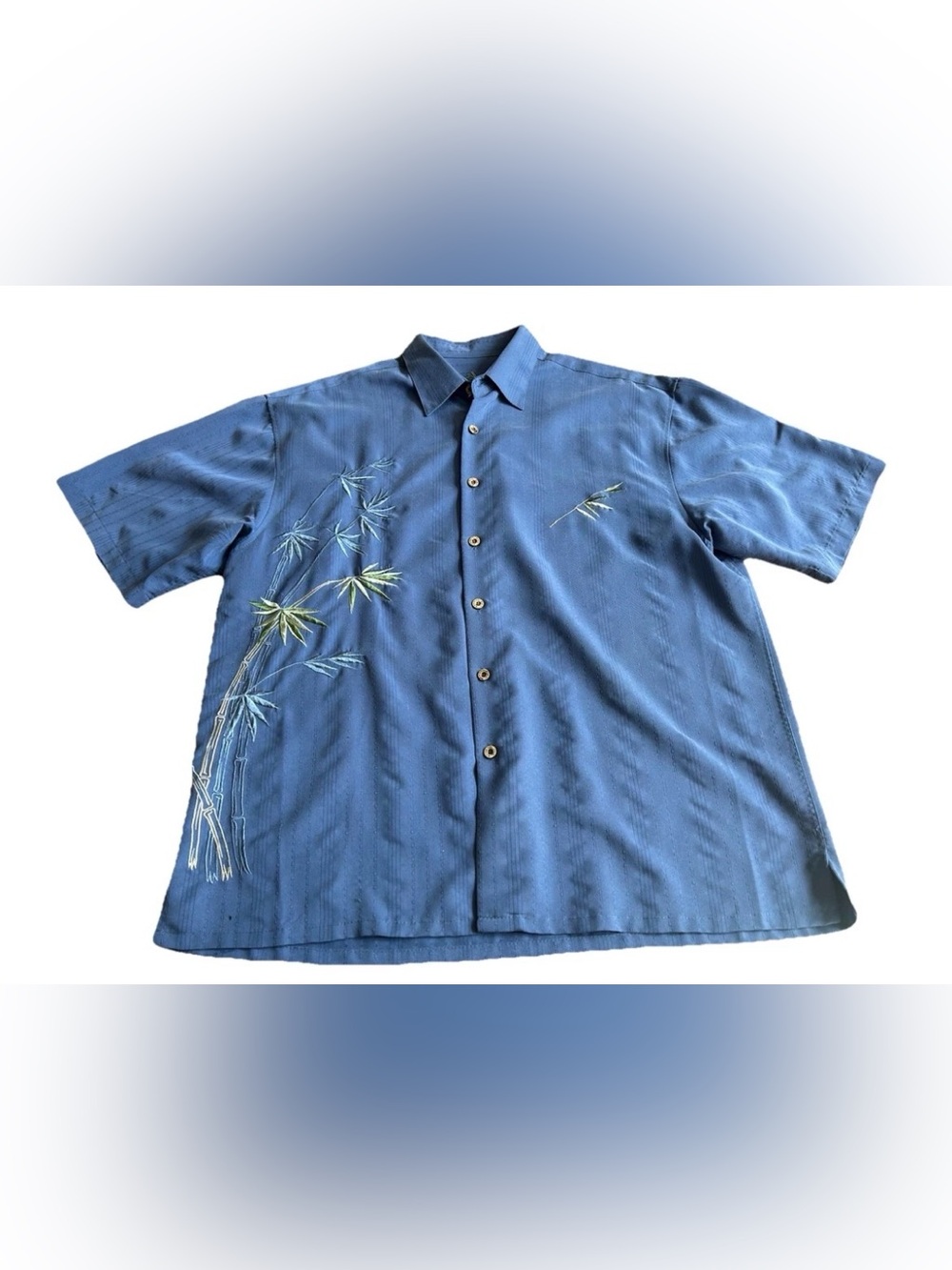 Bamboo Cay Men's Large Blue Hawaiian Shirt Bamboo Embroidered Modal Blend Aloha